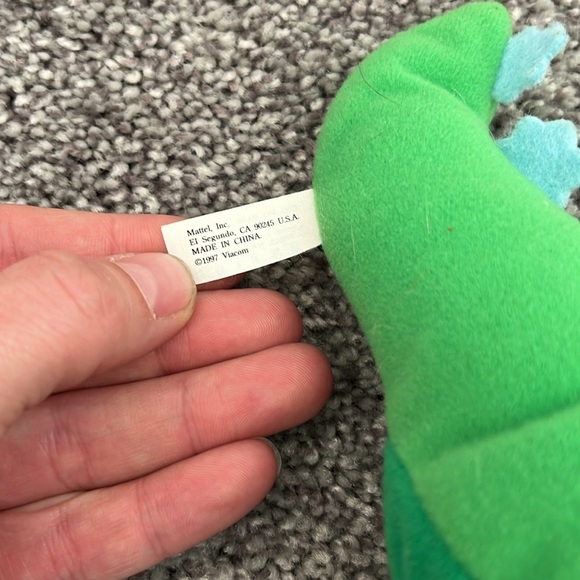 Vintage 1997 Rugrats Slumber Party Reptar plush - Picture 6 of 9